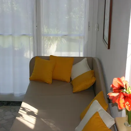 Oda ve Kahvaltı Ortensia Forte dei Marmi