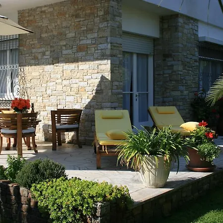 Bed and breakfast Ortensia 3*