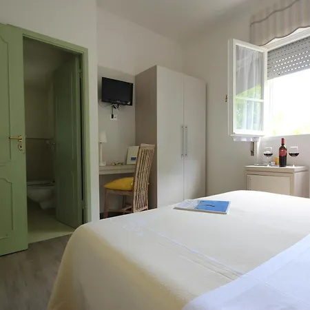 Ortensia Forte dei Marmi